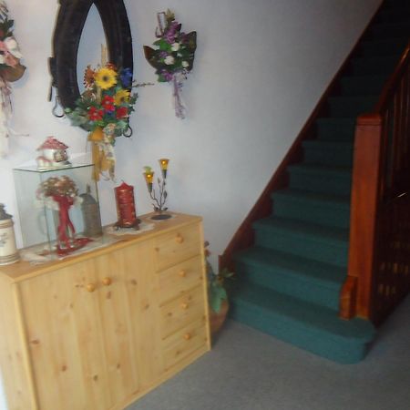 Haus Dorfer Bed & Breakfast Mariapfarr Bagian luar foto