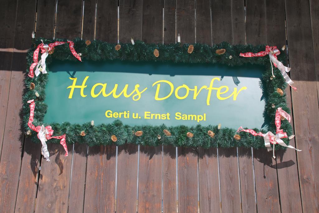 Haus Dorfer Bed & Breakfast Mariapfarr Bagian luar foto