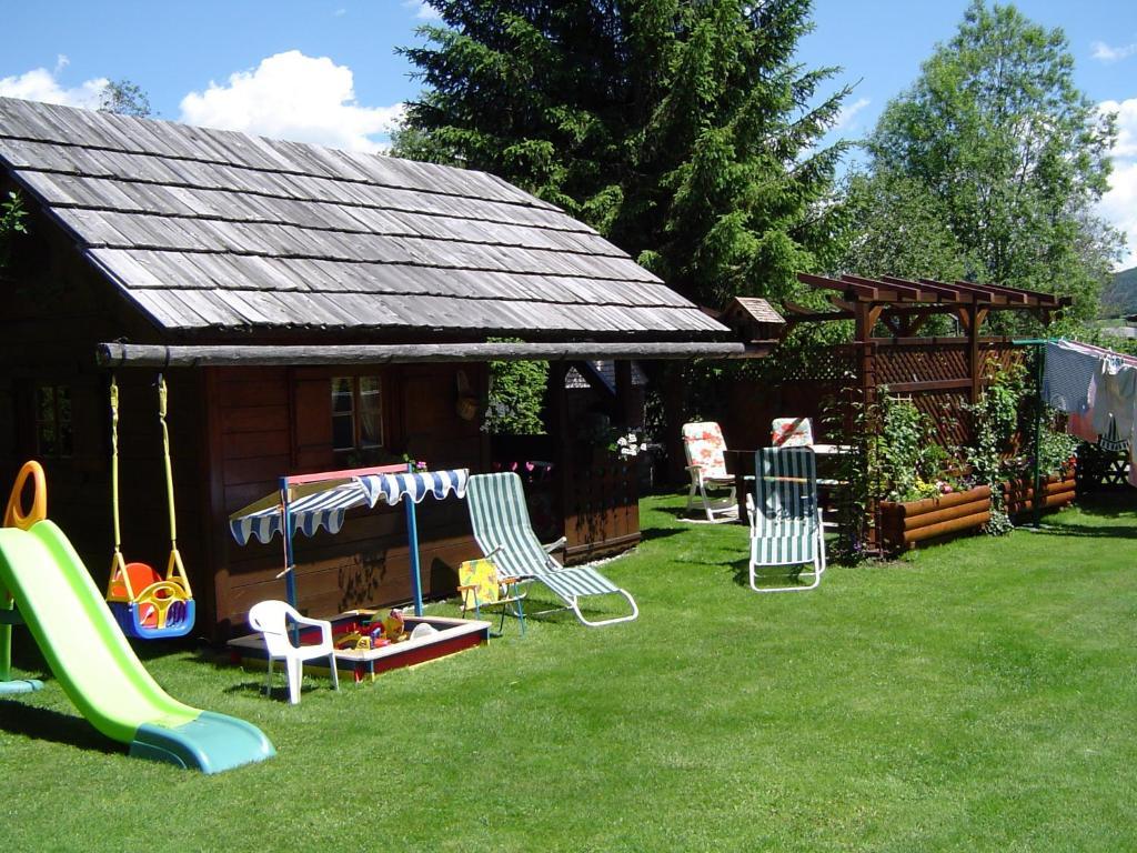 Haus Dorfer Bed & Breakfast Mariapfarr Bagian luar foto