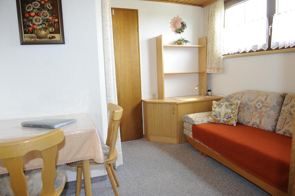 Haus Dorfer Bed & Breakfast Mariapfarr Bagian luar foto