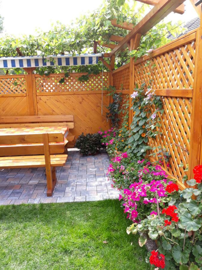 Haus Dorfer Bed & Breakfast Mariapfarr Bagian luar foto